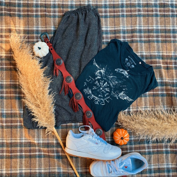 ⭐️SOLD⭐️ - Picture 9 of 10